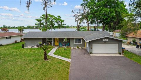 4881 LAKE CECILE DR