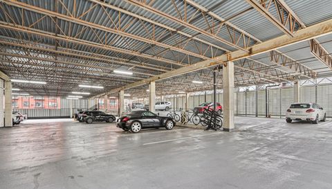 801 Washington Avenue N