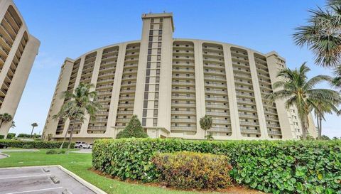 200 Ocean Trail Way