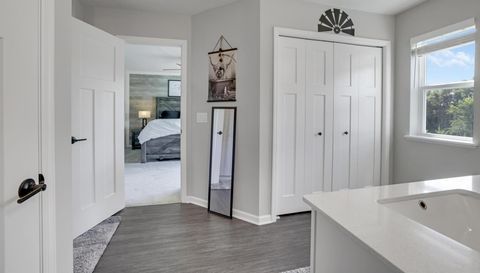 19295 Crystal Terrace