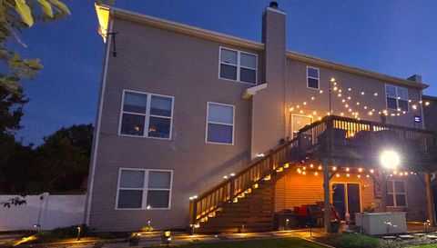 772 Lindsey Ln