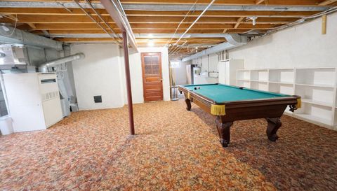 8 N Greenwood Avenue