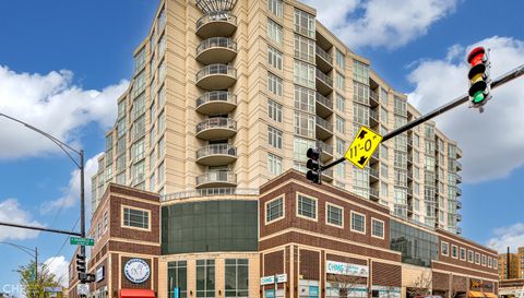 1134 W Granville Avenue