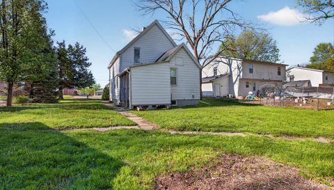 1214 Wall Street