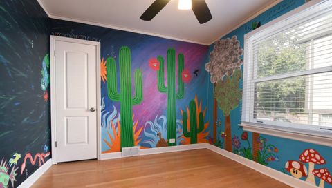 736 S Ashland Avenue