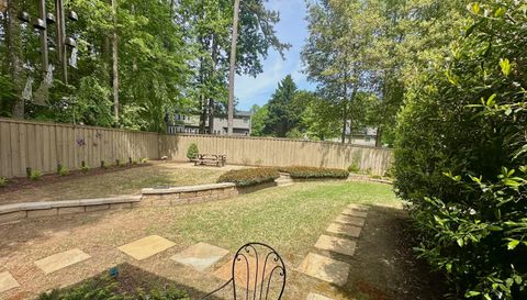 3294 Fox Hunt Trail NW