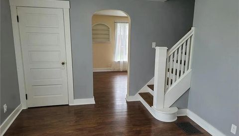 110 W Orchard Springs Dr