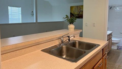 947 Spring Park Loop