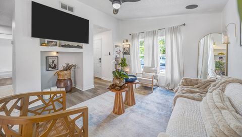 5811 Mabel St