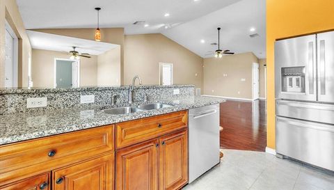 7235 STACY LANE
