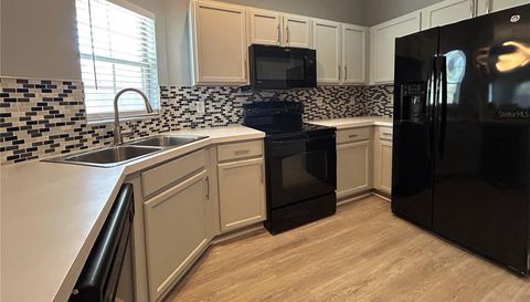 12978 KINGS CROSSING DRIVE