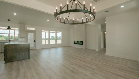 7901 Pecan Road