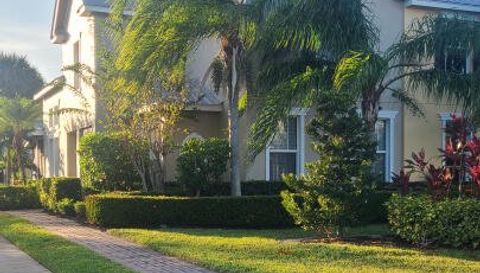 10499 SW West Park Ave