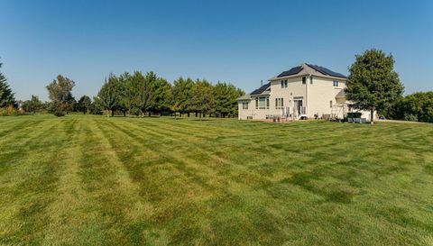 2728 Headland Court SW