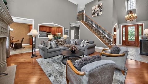 6643 Greenoak Dr