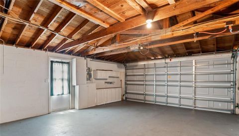 7234 LINCOLN PARK LN