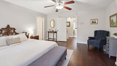 2406 Silver Falls Dr