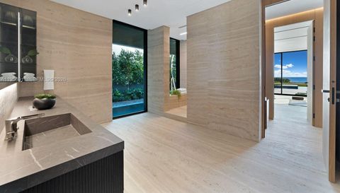 255 Ocean Blvd