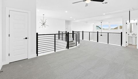 220 Reata Ridge LOOP