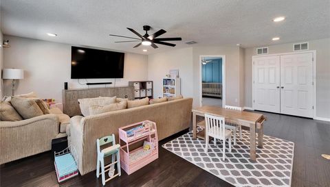 4904 EAGLE ROCK DRIVE