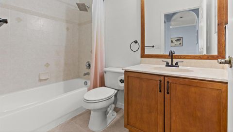 311 SW Coconut Key Way