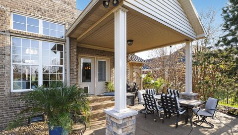 5688 Victoria Bluffs Dr