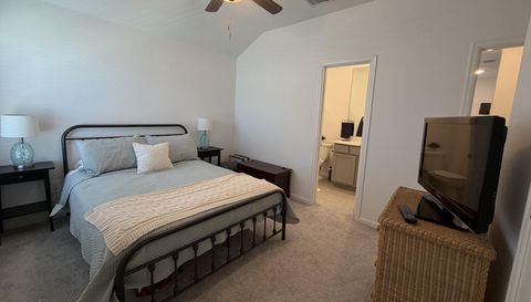 18323 Tiger Flowers Dr