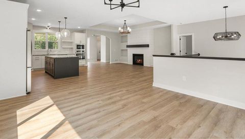 Xxx Middle Cullen Road