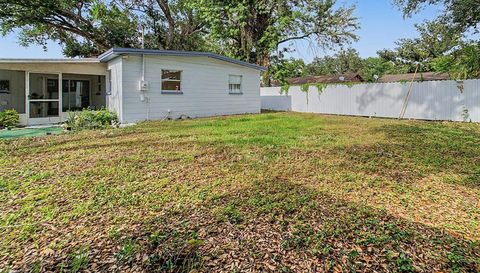 609 FAIRMONT DRIVE