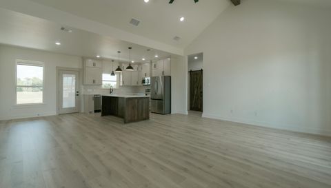 7889 Pecan Rd