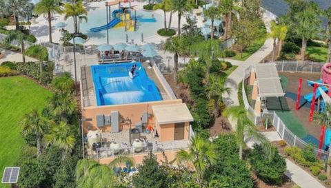 1692 TROPICAL PALMS CIRCLE