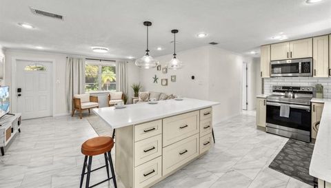 578 - 580 COMPANION WAY