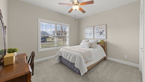 1121 Blackberry Shore Lane