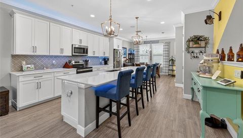 829 CALLISTA CAY LOOP