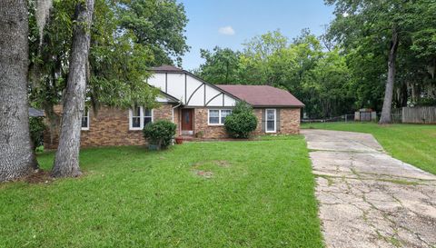 6713 Spivey Ct