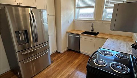 1129 Moorlands Drive