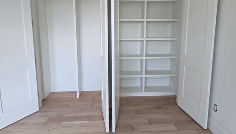 7048 Nichols Cove Dr