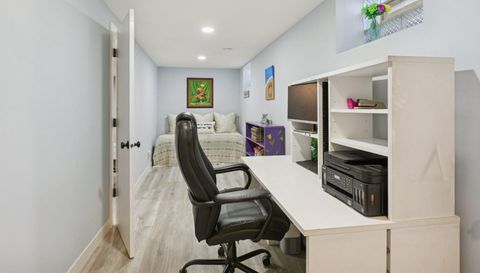 5833 Creek Valley Rd