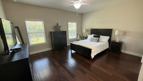 12604 NW 11th Pl