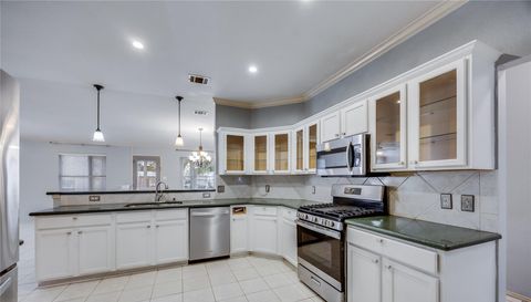 4103 Natural Bridge CT