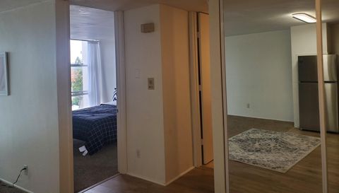 3050 Rue Dorleans 370