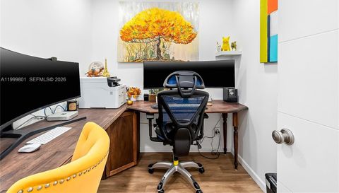 600 Three Islands Blvd