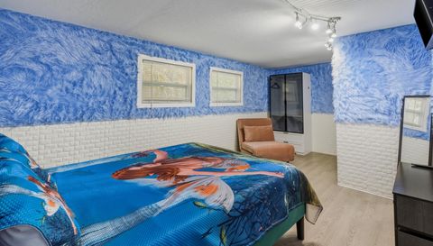 6550 Sabal Drive Sarasota