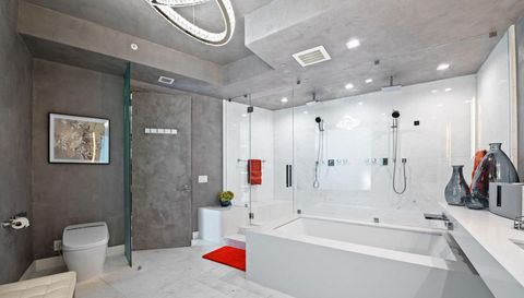 18555 Collins Ave Apt 2405