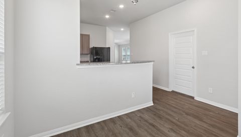 111 Tejas Village Pkwy