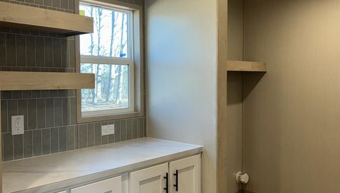 6008 Apple Wyrick Rd