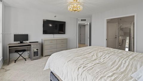 3500 Mystic Pointe Dr