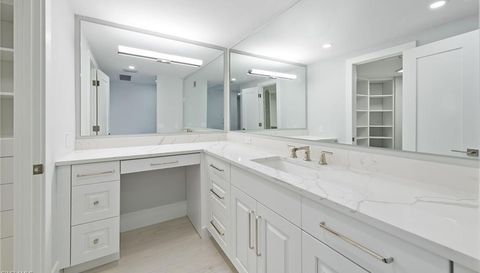 4041 Gulf Shore Blvd N