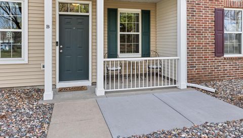 10910 Goodhue Street NE