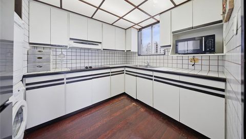 1035 ASHFORD AVE MIRADOR DE CONDADO